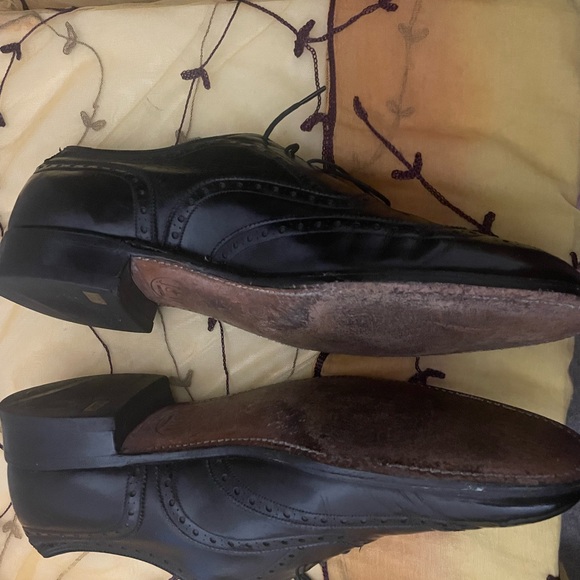 Black lace up leather dress shoes - Picture 3 of 5